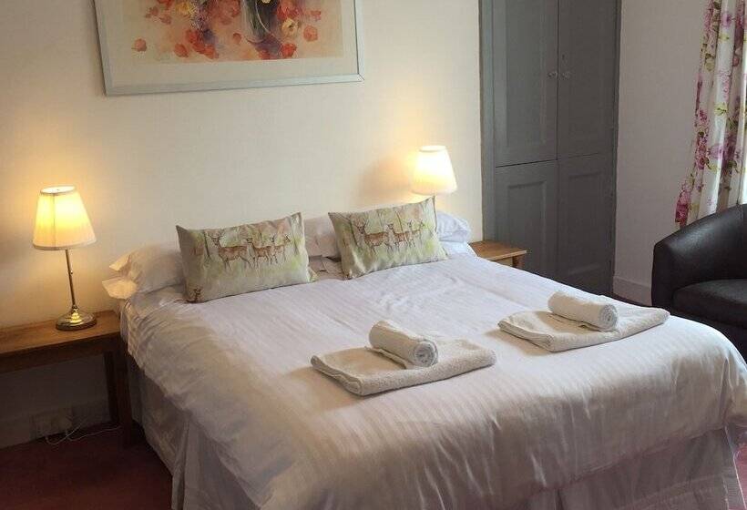 مبيت وإفطار Lovat House