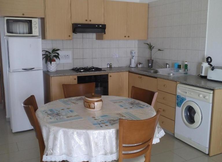 Pari Holiday Apartments