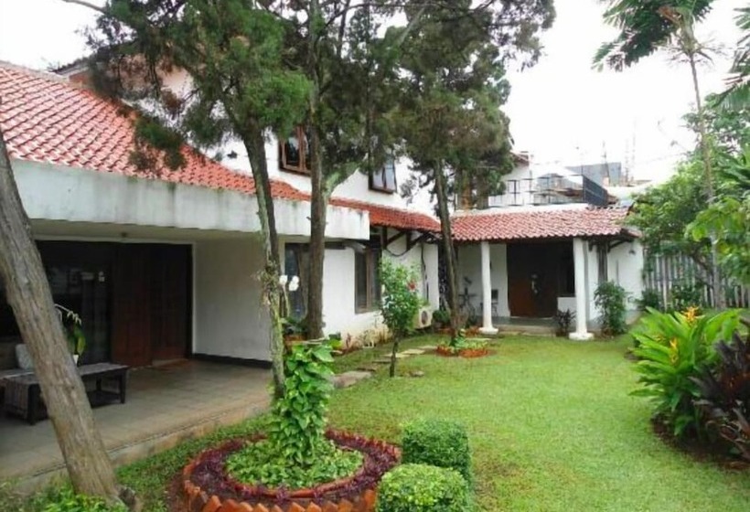 פנסיון Bangka Bed And Breakfast