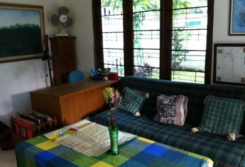 פנסיון Bangka Bed And Breakfast