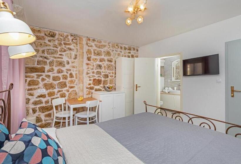 بنسيون Booba Rooms