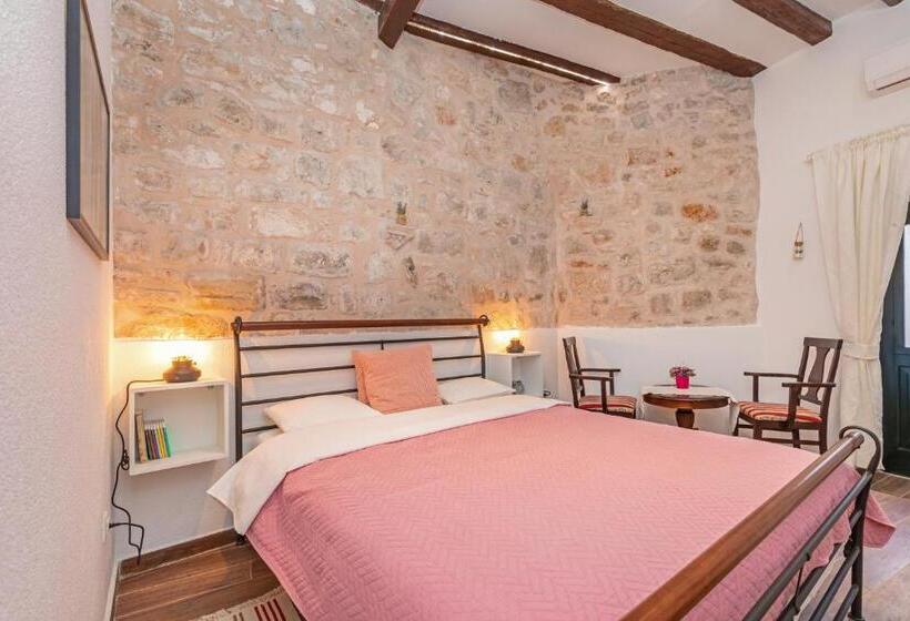 بنسيون Booba Rooms