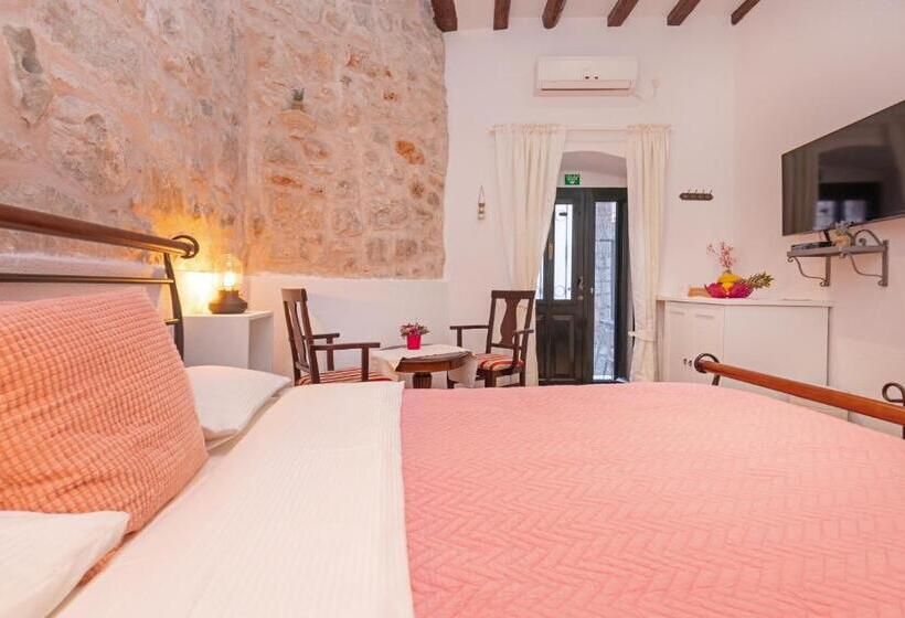 بنسيون Booba Rooms