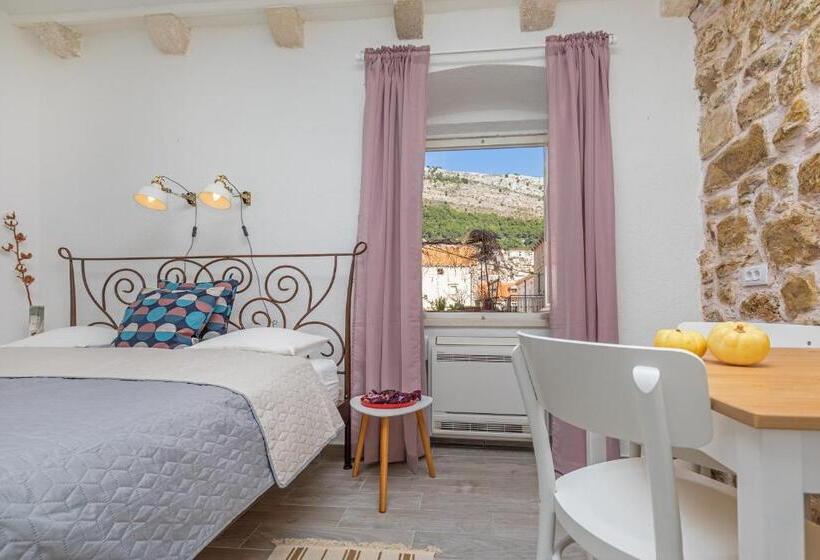 بنسيون Booba Rooms