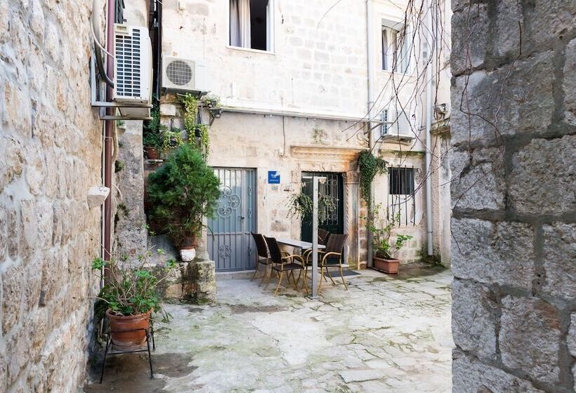 بنسيون Booba Rooms