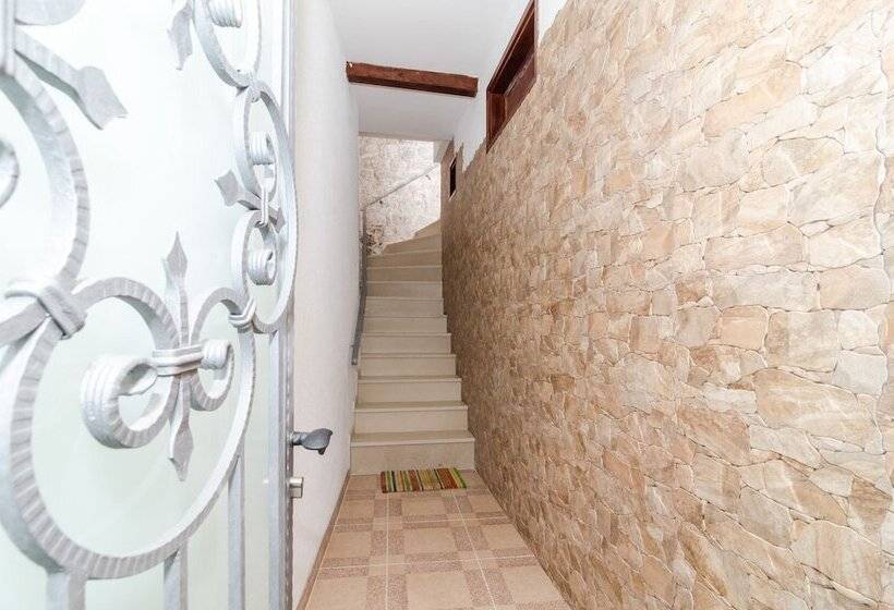 بنسيون Booba Rooms