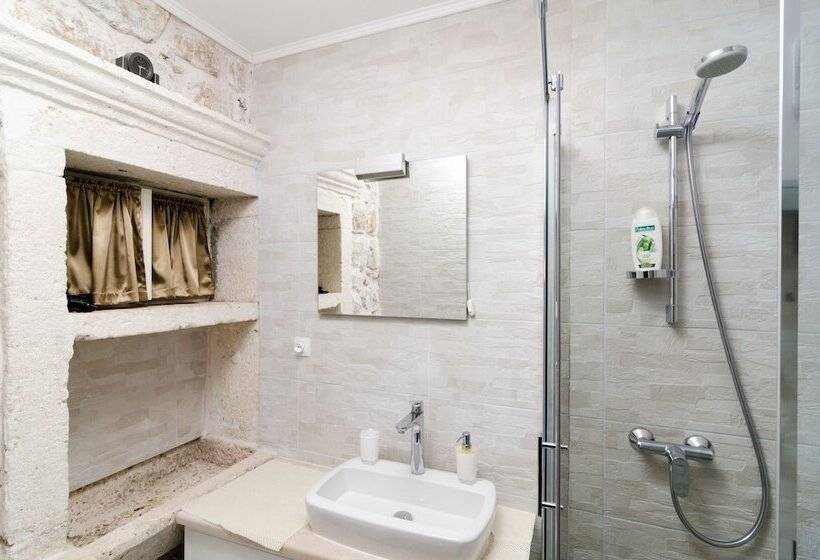 بنسيون Booba Rooms