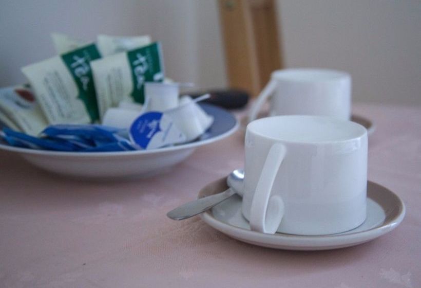 פנסיון Cherwell Guest House