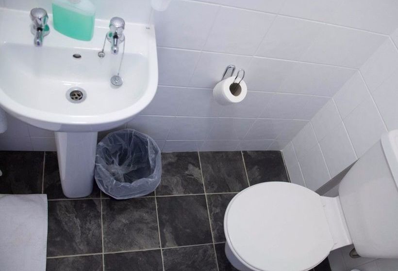 פנסיון Cherwell Guest House