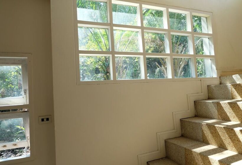 بنسيون I   Talay