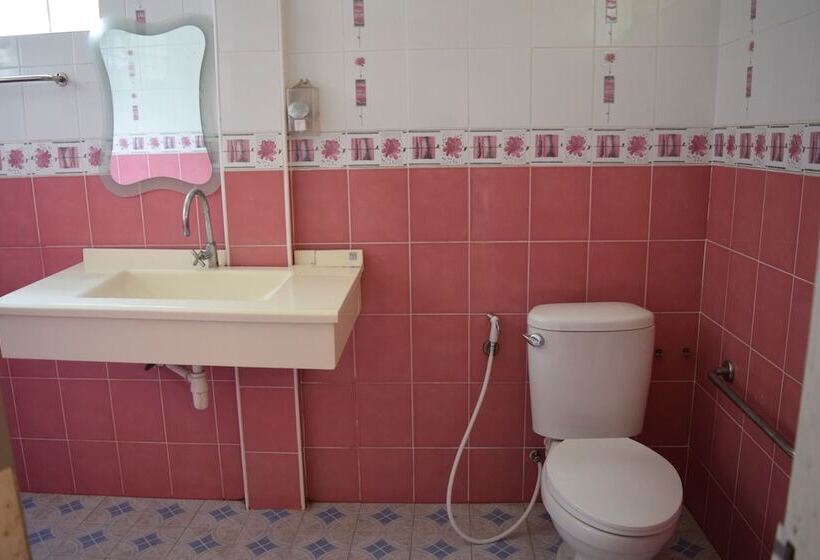 بنسيون I   Talay