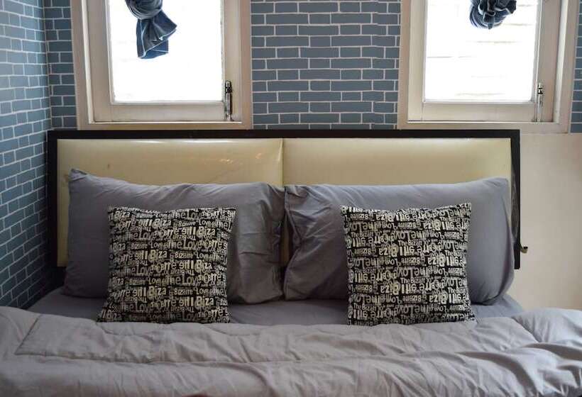 بنسيون I   Talay