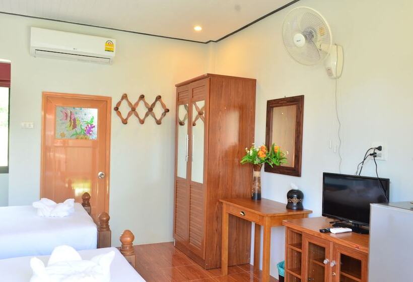 펜션 Phongpipat Lanta Mansion