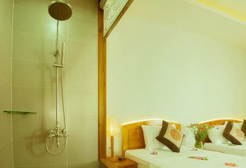 پانسیون Riverside Plum Garden Villa