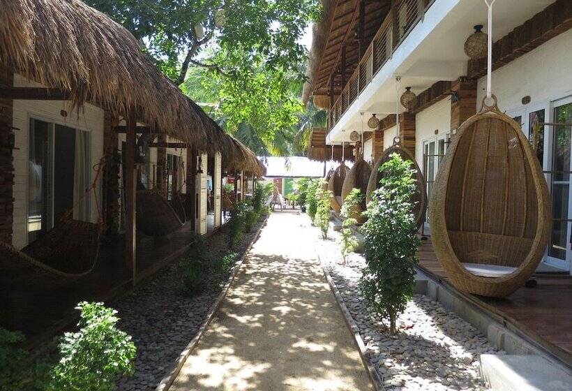 پانسیون Suites By Eco Hotel El Nido