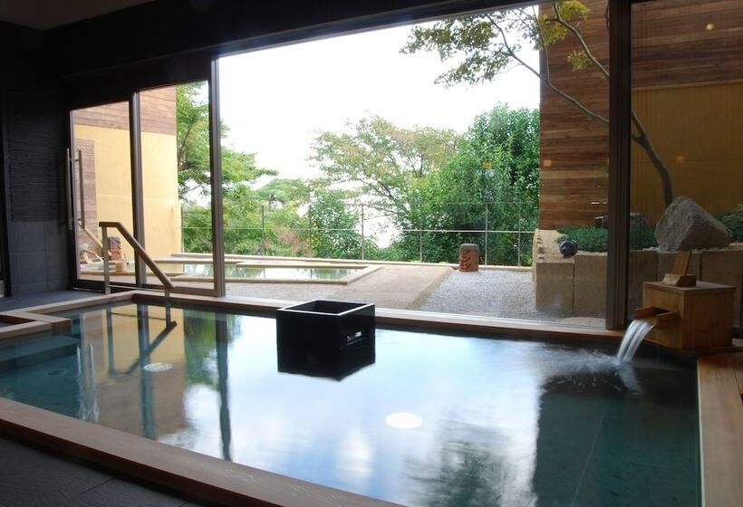 Ryokan 山荘 風の杜 Sanso Kazenomori