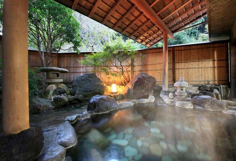 旅館 Konabesso