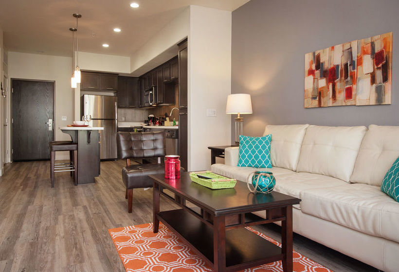 Sunshine Suites At East Village