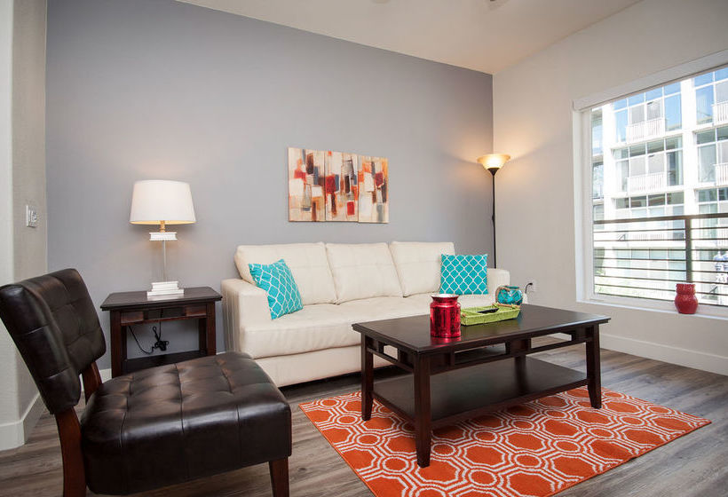 Sunshine Suites At East Village