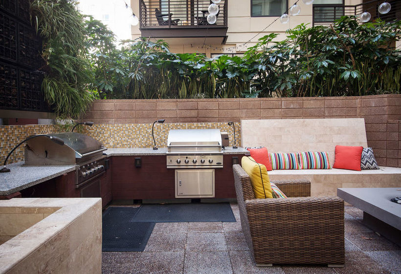 Sunshine Suites At East Village