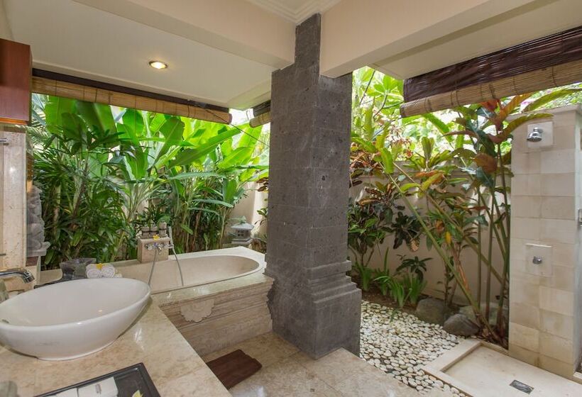 Villa Lidwina By Nagisa Bali