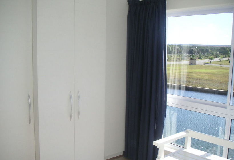 Waterside Living Nautilus 01