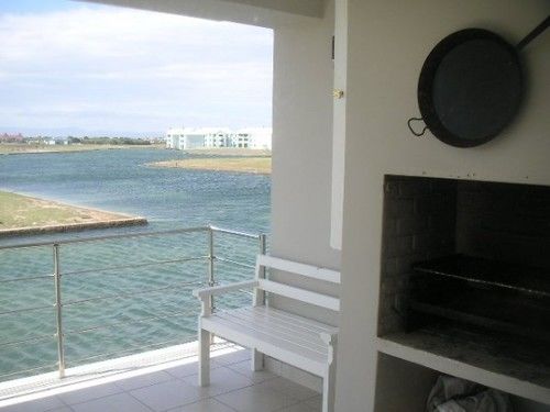 Waterside Living Nautilus 01