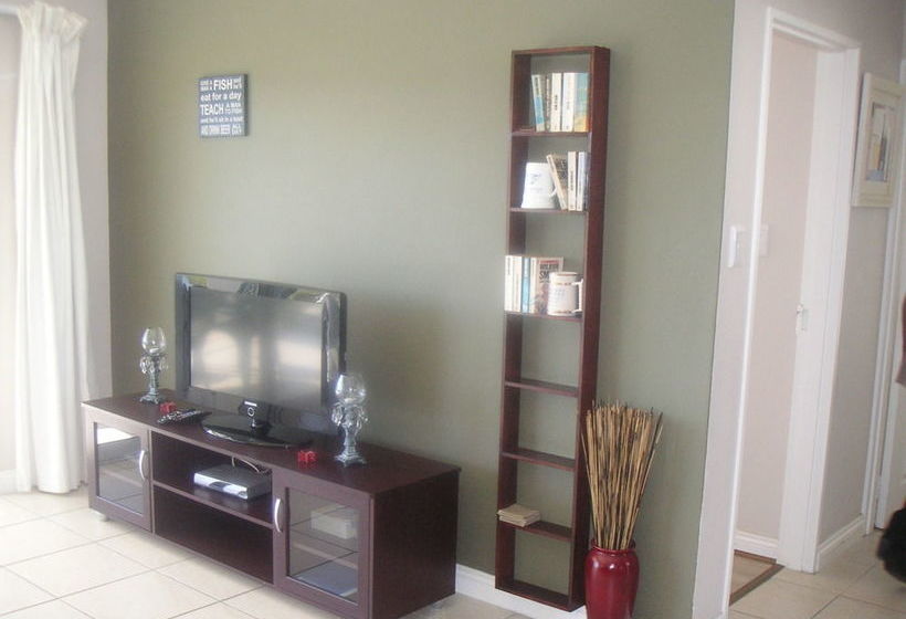 Waterside Living Nautilus 01