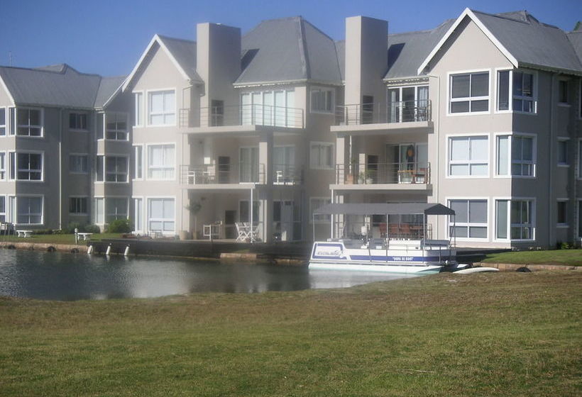 Waterside Living Nautilus 01