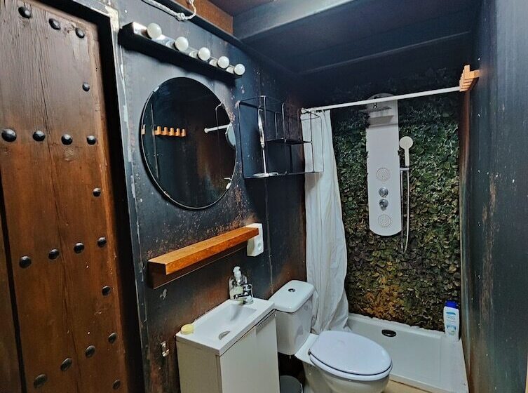 Hostel Café Frenteabastos