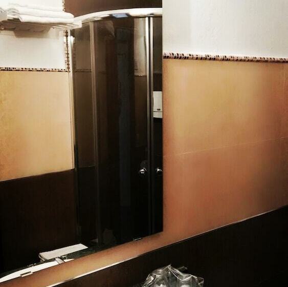 Hostel Café Frenteabastos