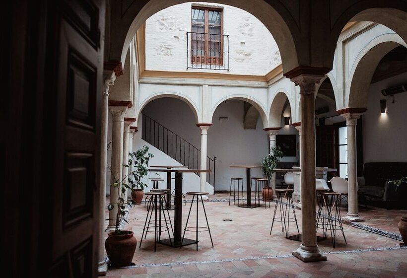 Hostel Café Frenteabastos