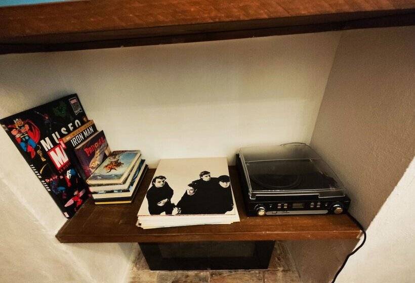 Hostel Café Frenteabastos