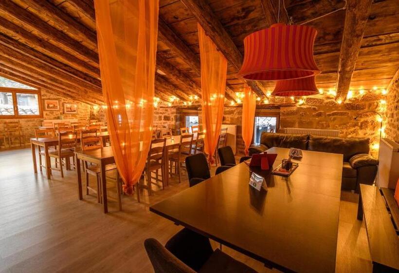 Albergue Valderrobres Auto Check In