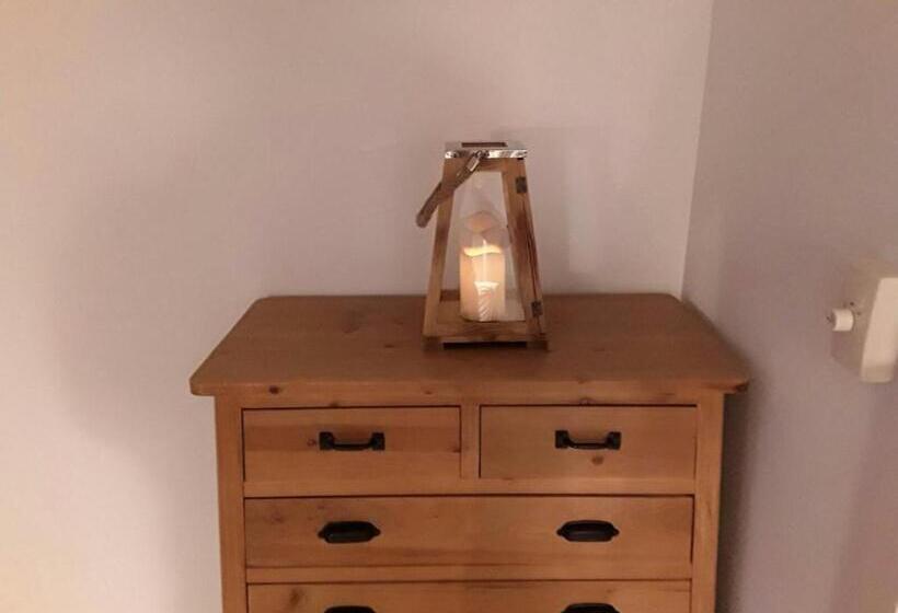 Albergue Valderrobres Auto Check In