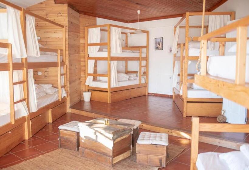 هاستل Surf Vilas By Laneez Ericeira