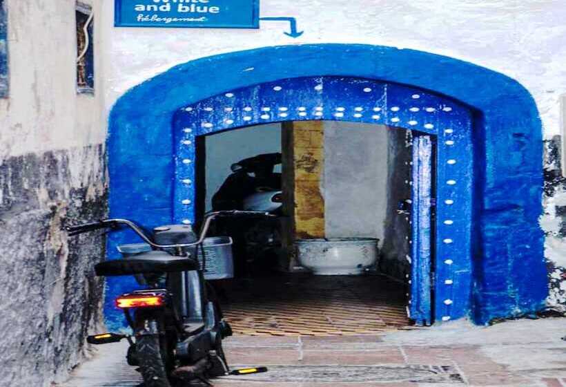 ユースホステル White And Blue