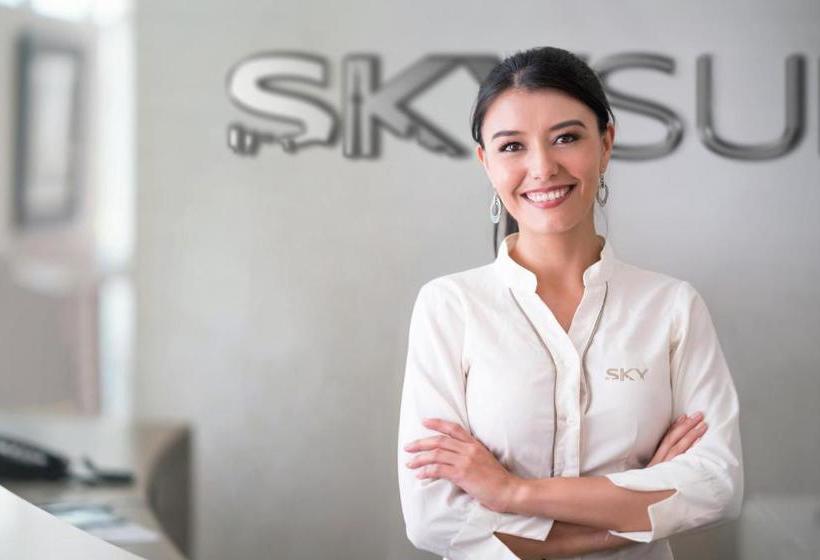 Sky Suites Yorkville