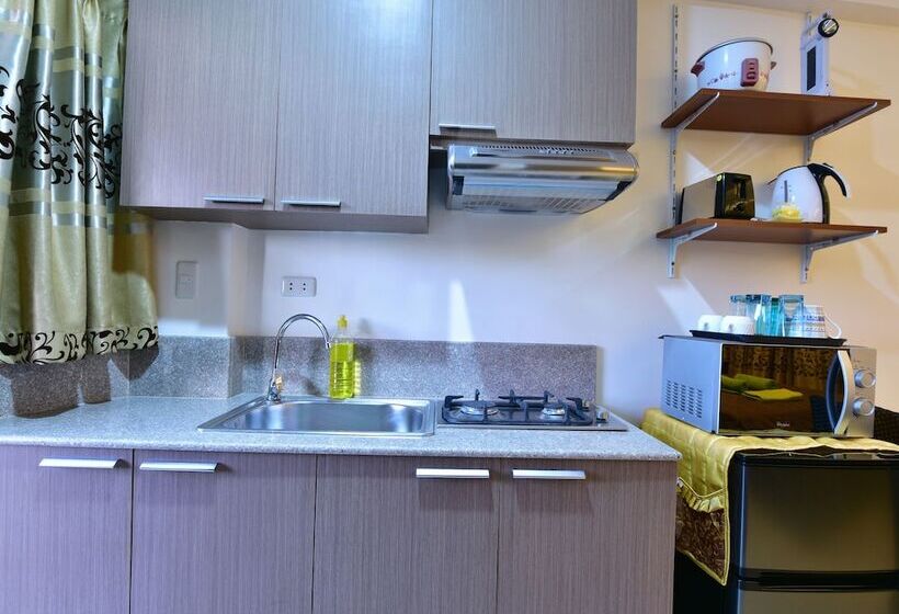 Anahaw Apartments Whitebeach