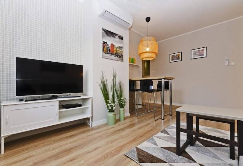 Aparthotel Apartments Wrocław