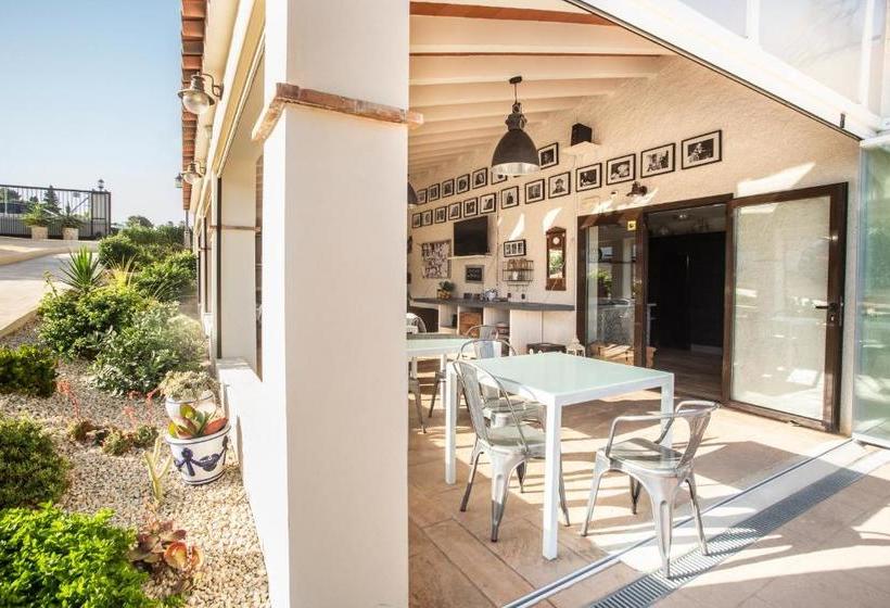 Aparthotel Camp El Planet