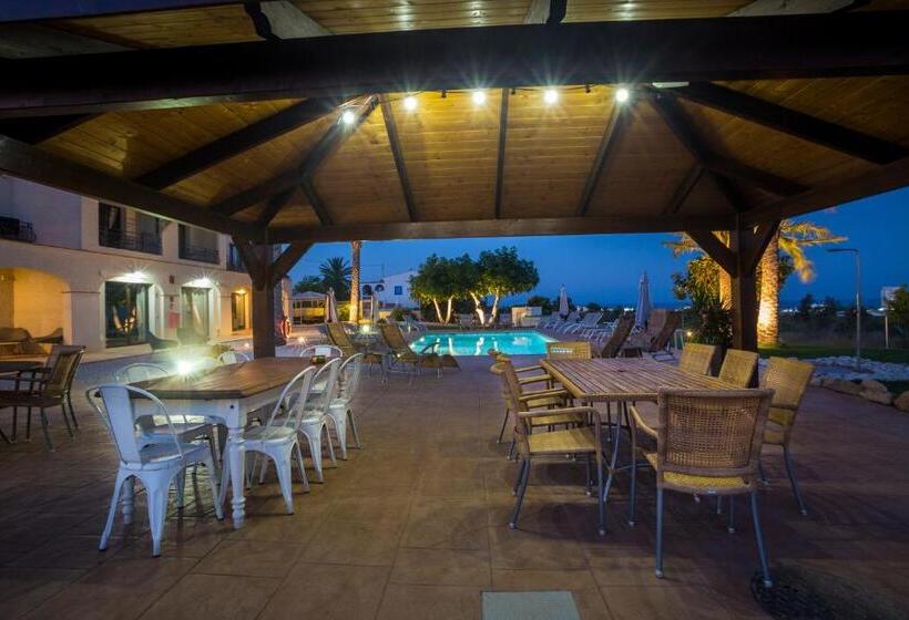 Aparthotel Camp El Planet