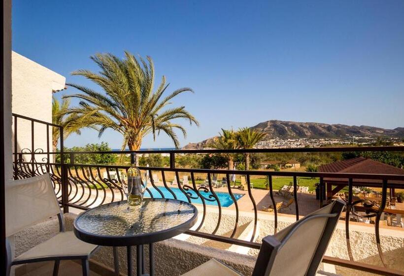 Aparthotel Camp El Planet