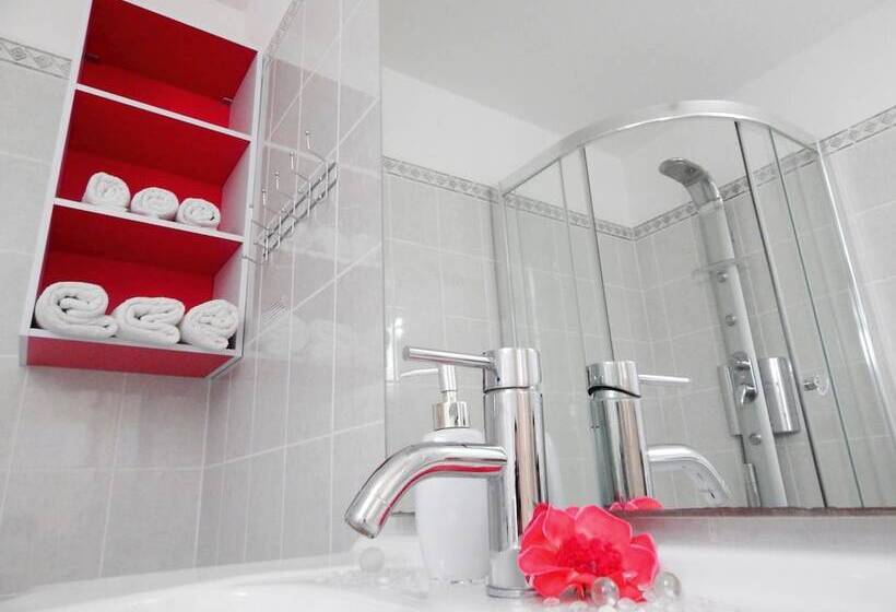 Apartments Cvita Holiday