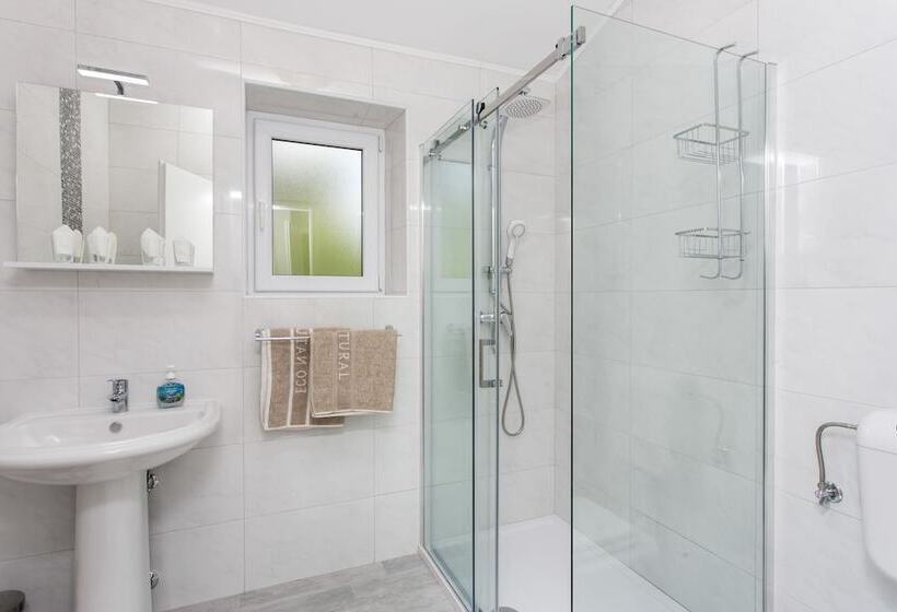 Apartments Villa Mirjana