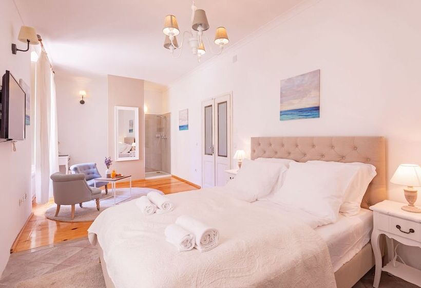 Kenova Apartments Old Town