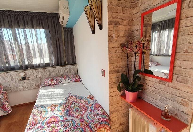 Attic Terrace Bbq, Airport Barcelona, Cerca Playas Castelldefels