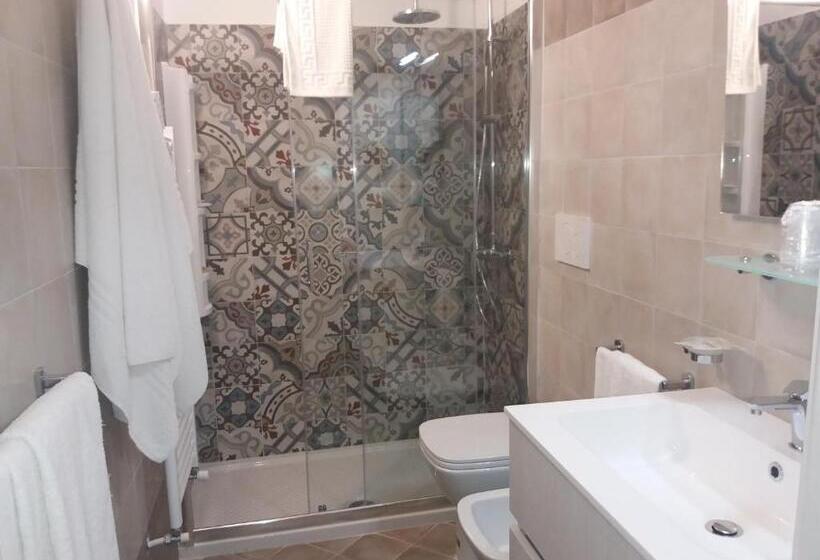 住宿加早餐  Antico Palazzo Spinola