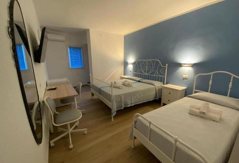 住宿加早餐  Antico Palazzo Spinola