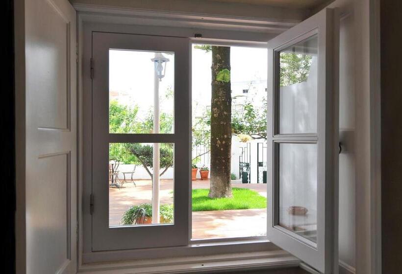 住宿加早餐  Fonte Da Foz